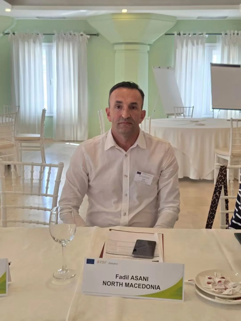 Fadil Asani merr pjesë në trajnimin evropian për mirëqenien e kafshëve gjatë transportit në Spanjë