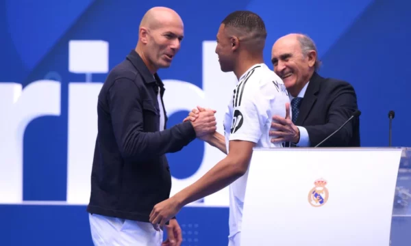 Mbappe do të ketë rol ndryshe nga Reali te Franca, nën drejtimin e Zidanes
