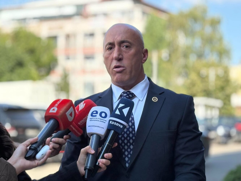 Haradinaj para seancës: Ditët deri më 6 tetor janë vendimtare, Kuvendi duhet t’i bashkohet zërit të qytetarëve