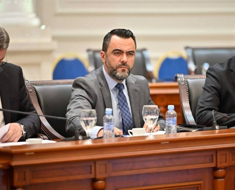 Sulejmani: Rritet interesimi për arsimin profesional, këtë vit mbi 10.800 nxënës të regjistruar
