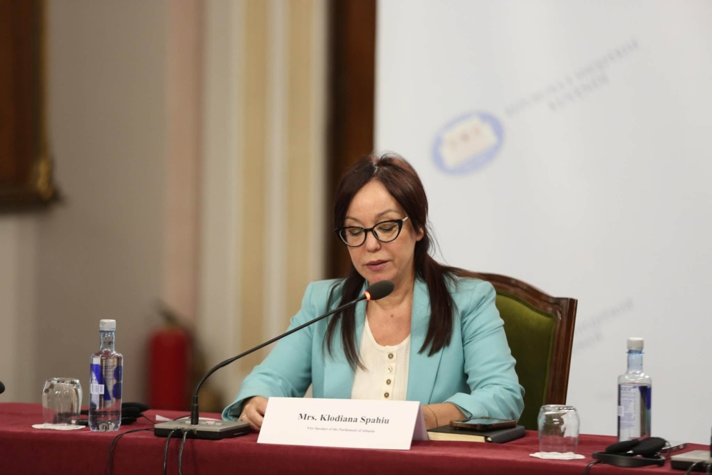 U emërua në krye të Ministrisë së Shëndetësisë, reagon Klodiana Spahiu: Mirënjohëse për besimin e dhënë!
