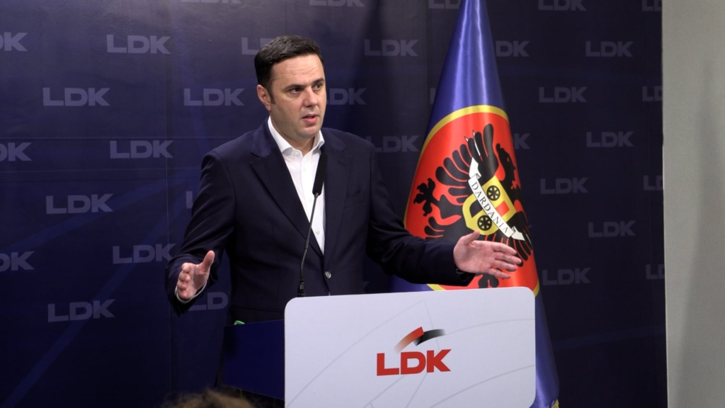 “Keqardhje, por jo dorëzim”, Abdixhiku godet 6-shen: Zgjedhjet e reja s’kanë qenë agjendë e LDK-së