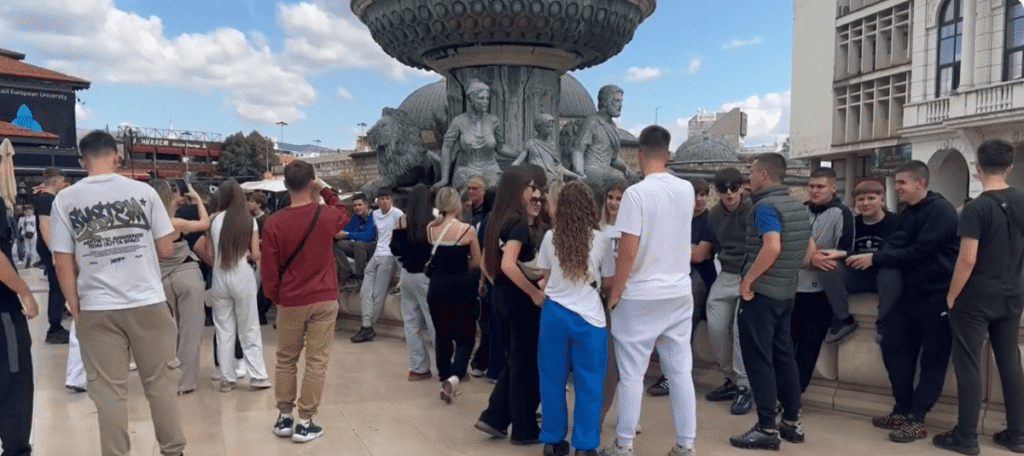 Turqit dominojnë Shkupin! 741 mijë 466 turistë vizitojnë Maqedoninë