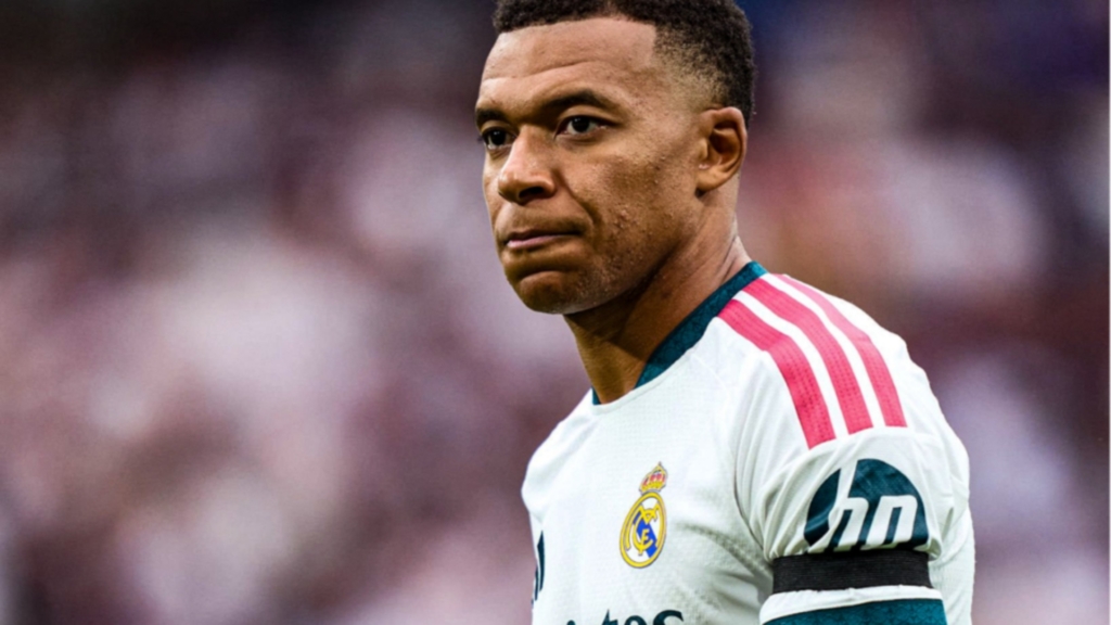 Në pranga 18-vjeçari, dyshohet se po planifikonte rrëmbimin e futbollistit Kylian Mbappé!