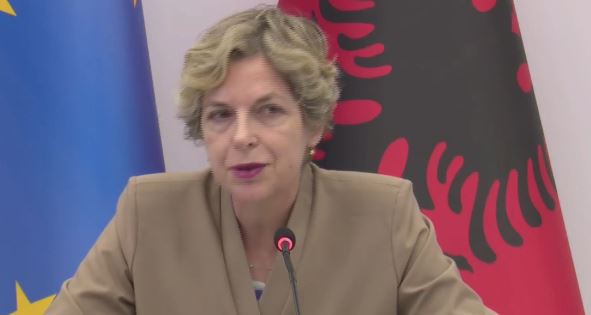 Pas dorëheqjes së Evis Salës, zgjidhet ministrja e re e Shëndetësisë