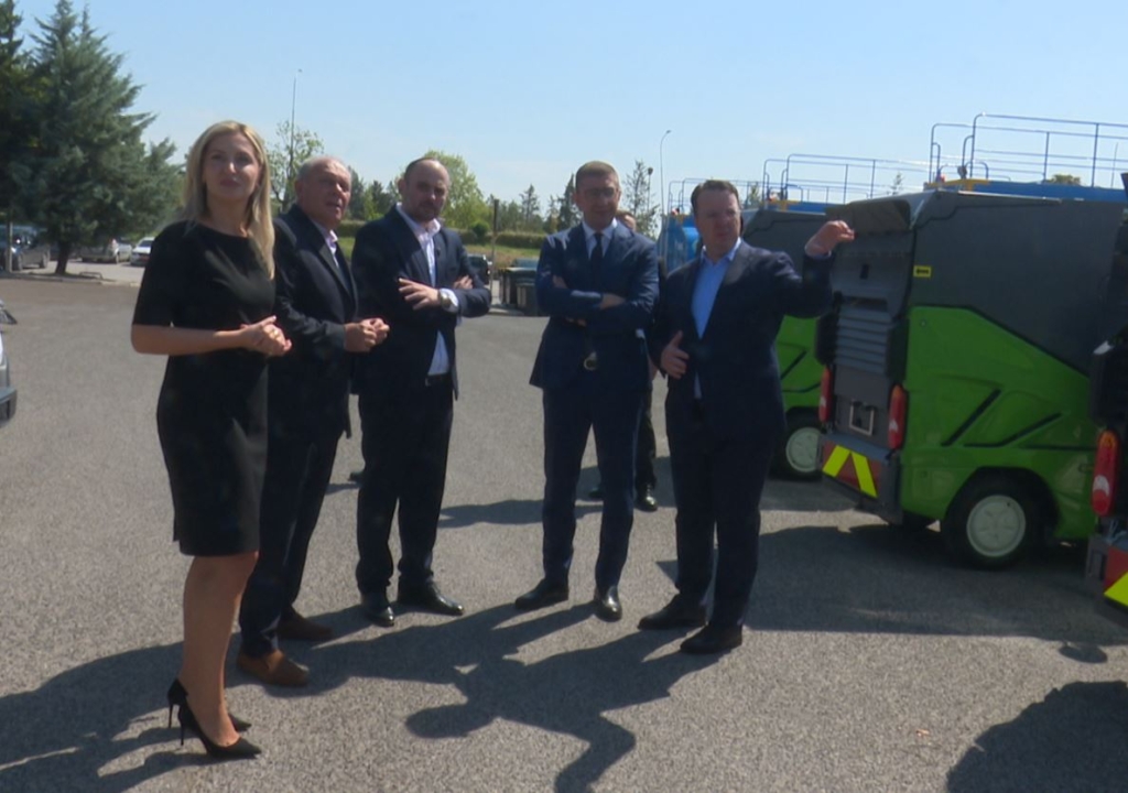 49 automjete të reja të higjienës për 11 komuna në Maqedoni, investim 4.2 milionë euro
