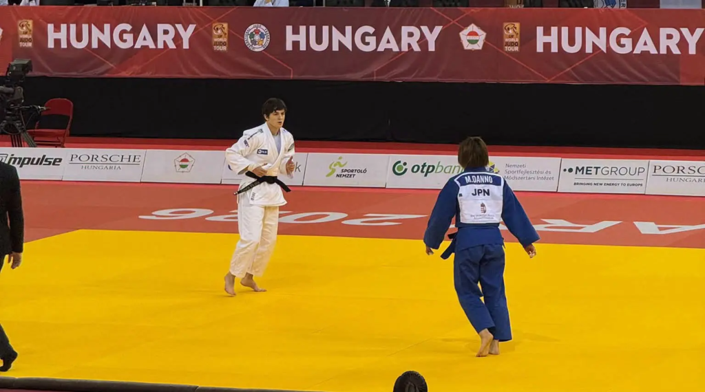“Grand Slam Hungary”: Laura bie në gjysmëfinale, lufton për të bronztën