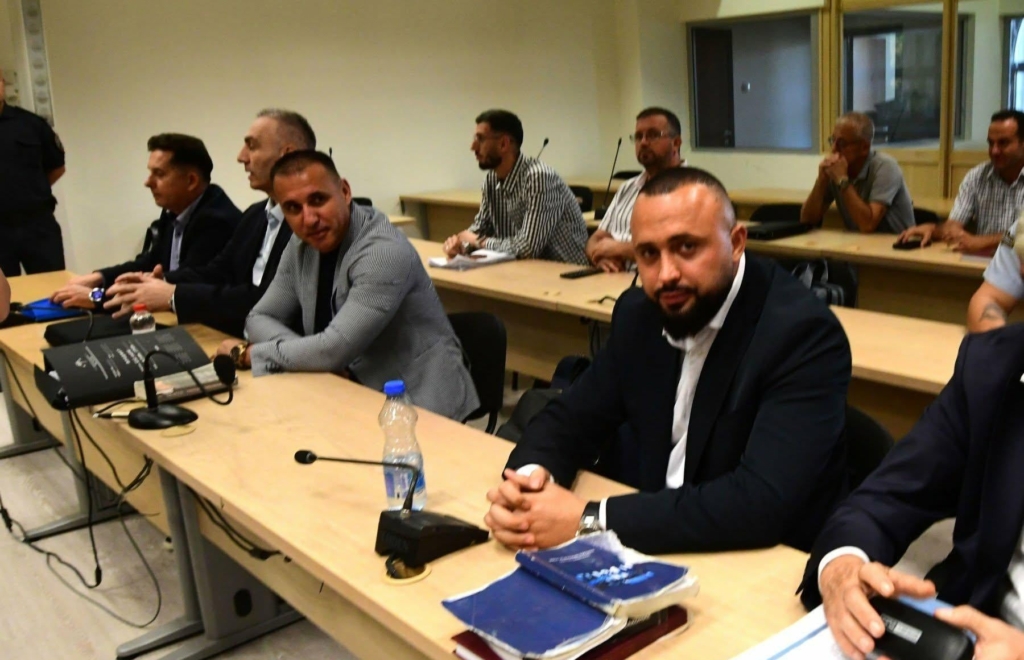 Përparim Bajrami: Nuk ndihet fajtor për rastin “Lotaria” Seanca gjyqësore vazhdoi me praninë e të gjithë të akuzuarve