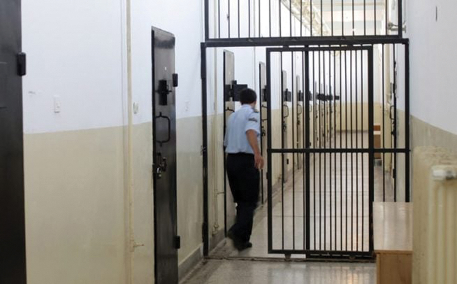 Burgjet në Maqedoni janë të stërmbushura! Idrizova propozon amnisti ose ulje të dënimeve