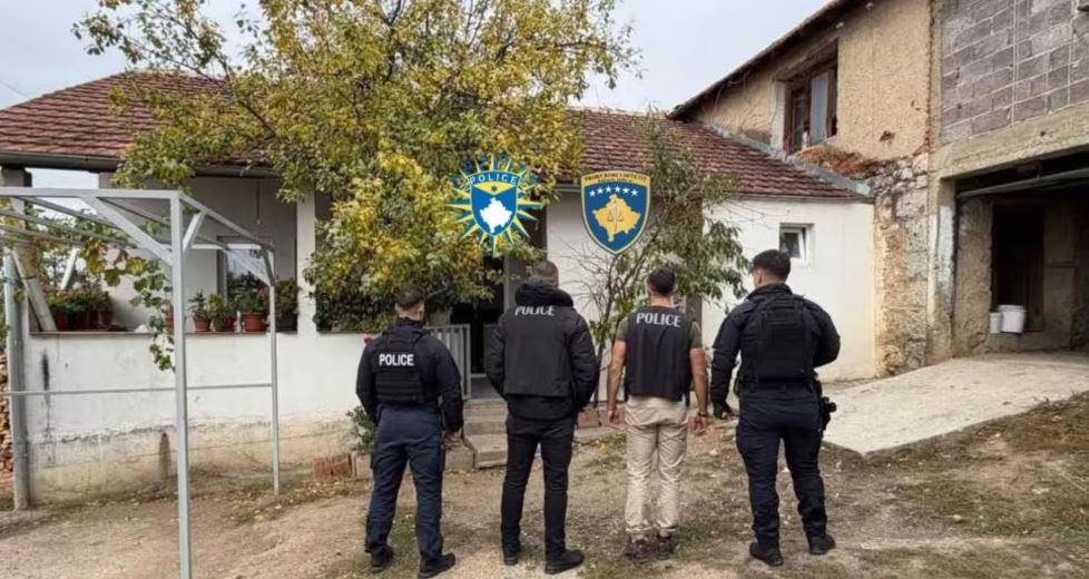 Arrestohen dy persona nën dyshime për krime lufte në Istog
