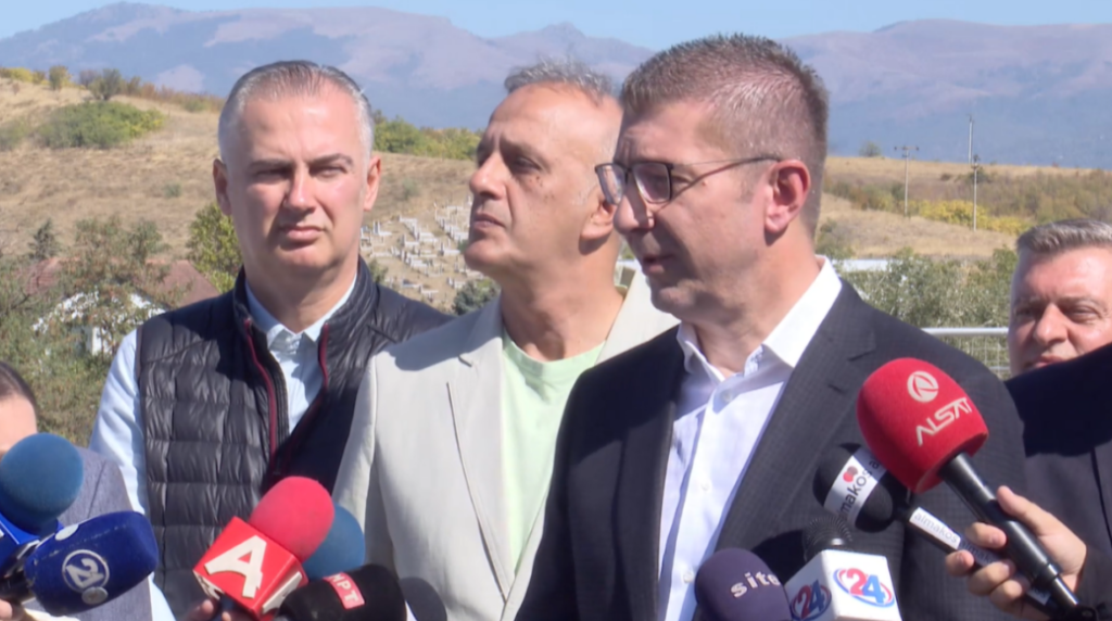 Mickoski e vlerësoi si konstruktiv propozimin e Ursula von der Leyen për takim me Bullgarinë, nga Sofja ende nuk ka përgjigje