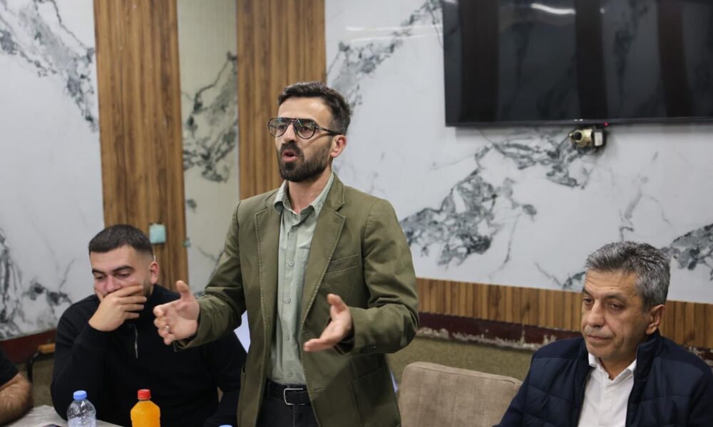 Jakup Huseini dhe Izet Mexhiti takojnë banorët e Çellopekut: Çdo ditë jemi mes qytetarëve