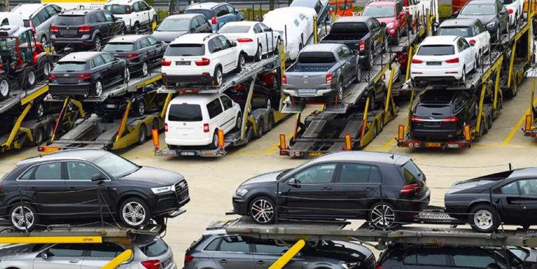 “Miti i të paprekshmëve ra”: 50 mijë euro në kasafortë dhe automjete të sekuestruara në Prilep