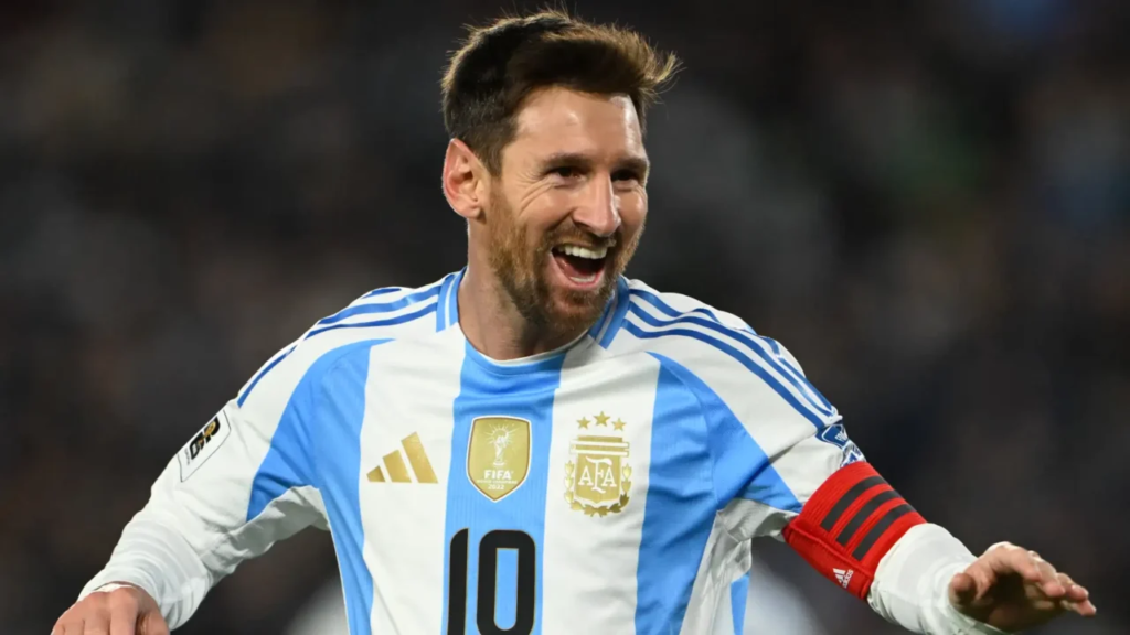 Lionel Messi shkruan historinë e Topit të Artë!