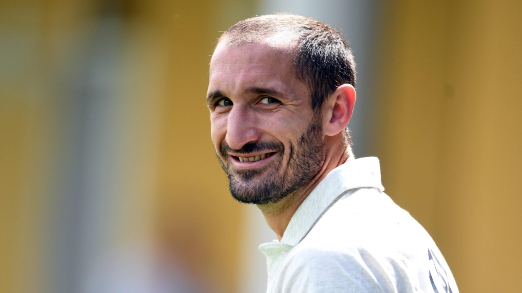 Chiellini: Jam i shëmtuar por fama nga futbolli më ndihmoi të shkoja me shumë femra – Vizion Plus