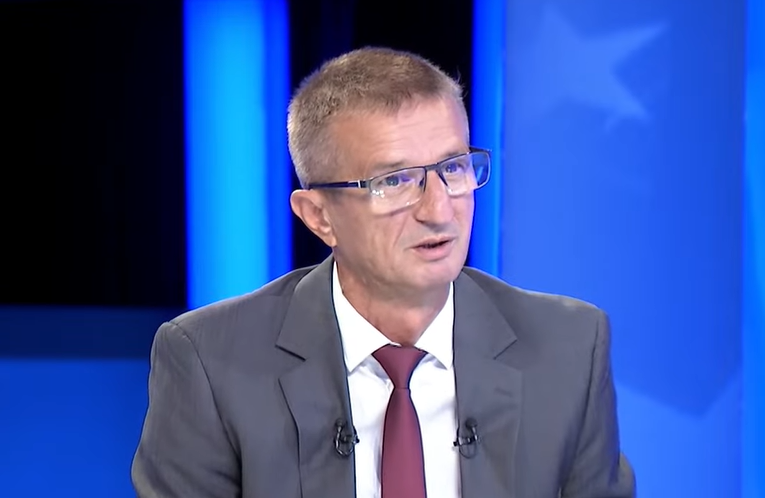 Topalli tregon objektivat e PKMLSHJ-së: Në rast të luftës së armatosur, kërkonim bashkimin me Shqipërinë
