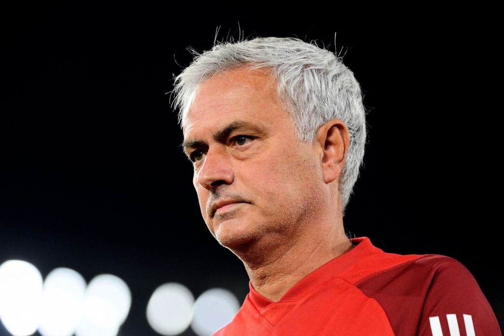 Jose Mourinho falenderon tifozët e Romës: Mirënjohje e përjetshme ndaj jush!