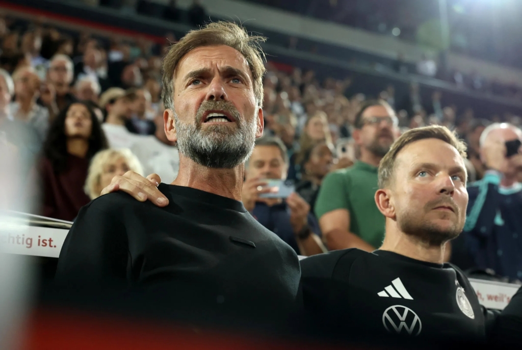 Klopp: S’kam kohë të merrem me idiotët e rrjeteve sociale!