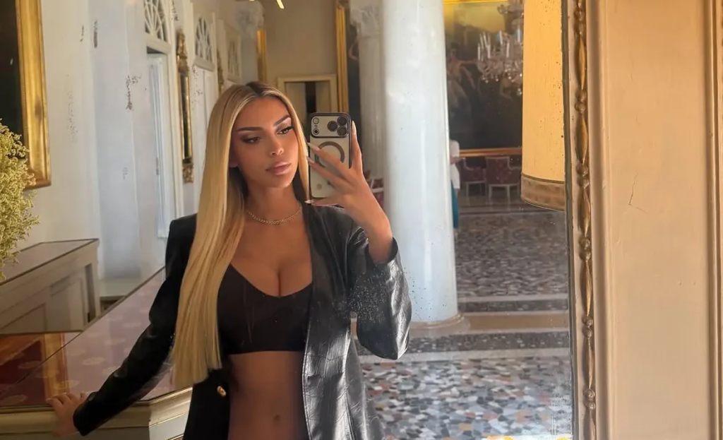 Momente të paharrueshme: Mateo dhe Briki në një selfie familjare