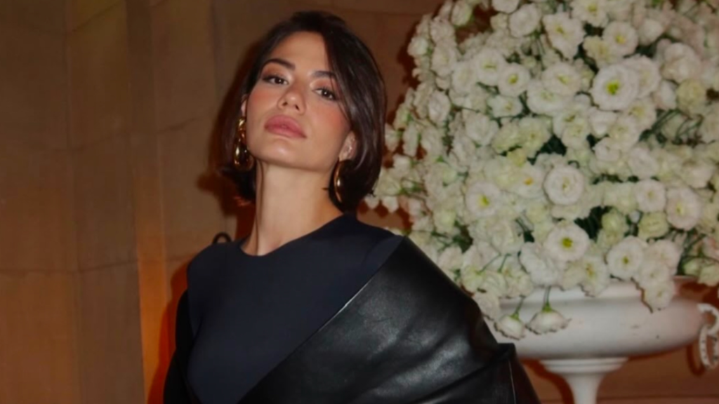 Demet Özdemir surprizon me pamjen e re!