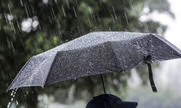 Nga nesër përkeqësohet moti: Shi, stuhi dhe rënie e temperaturave