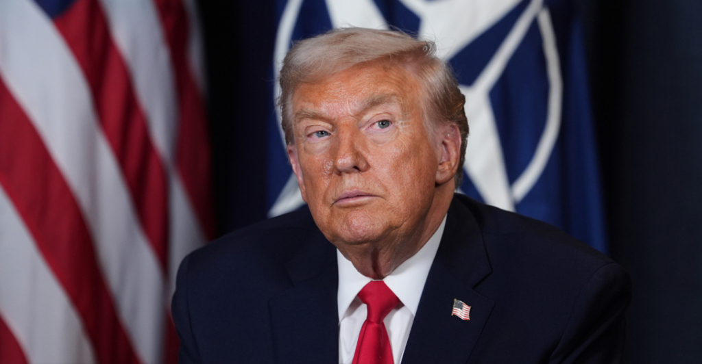 Trump: Ngushtica e Hormuzit i përket SHBA – Vizion Plus
